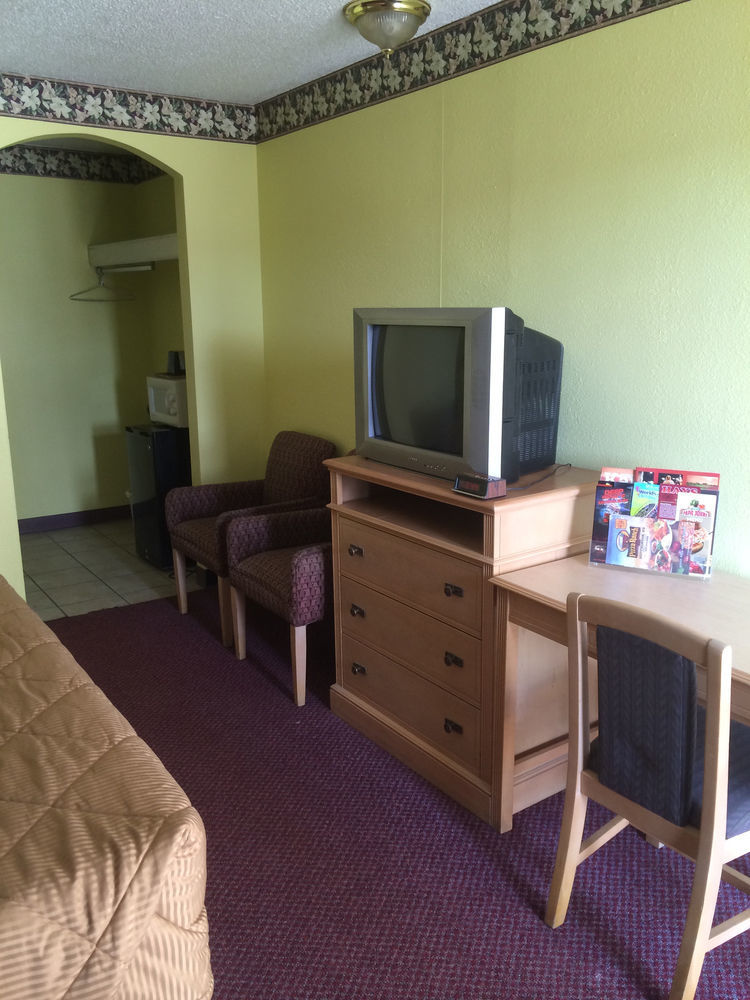 Hutchinson Inn Ngoại thất bức ảnh